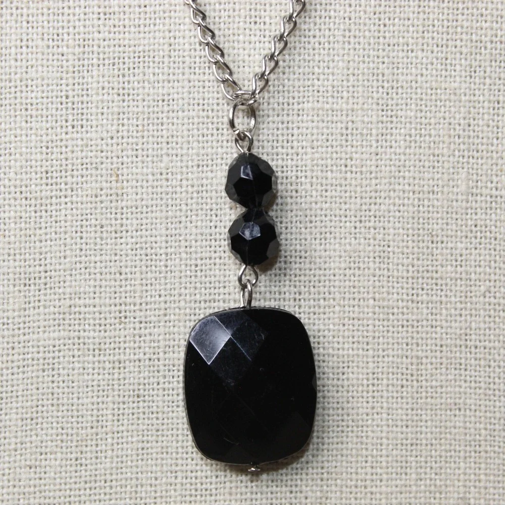Pendant Necklace Faceted Black Stone Silver Tone 24 Inch Goth Minimalist Y2K SEO
